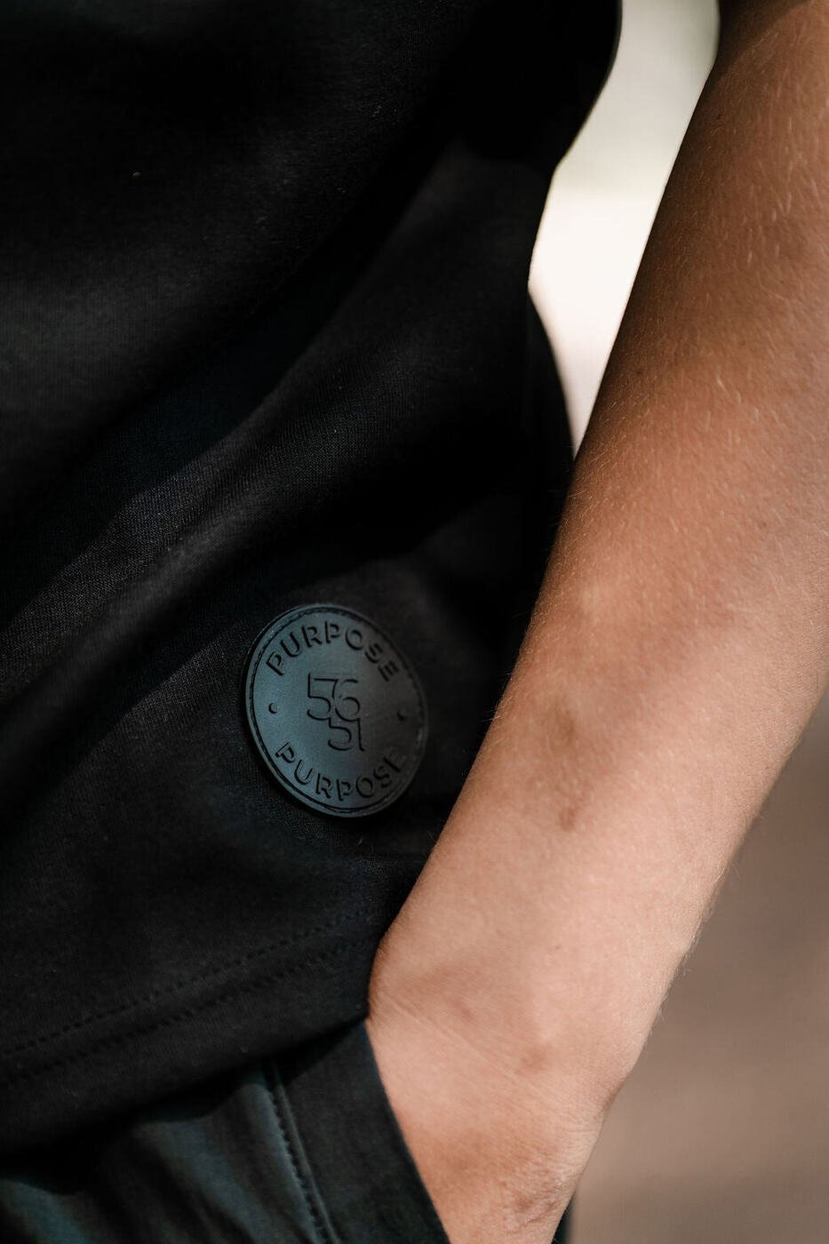 Basic Oversized Tee — Black — 2